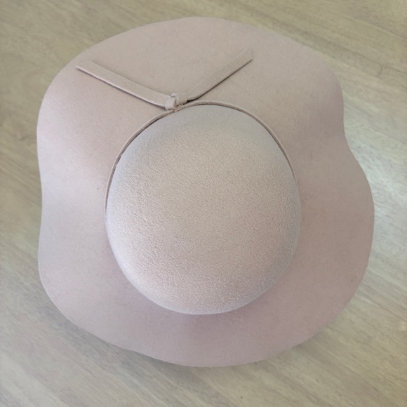 Soft Beige Women's Floppy Hat - Picture 2 of 3